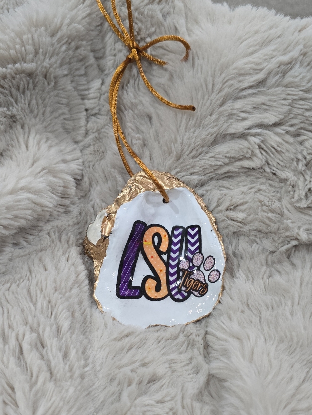 Purple & Gold Oyster Ornament - Home Holiday Decoration